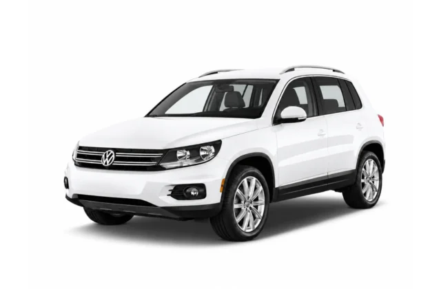Volkswagen Tiguan SUV available to rent in Durrës, front three-quarter view
